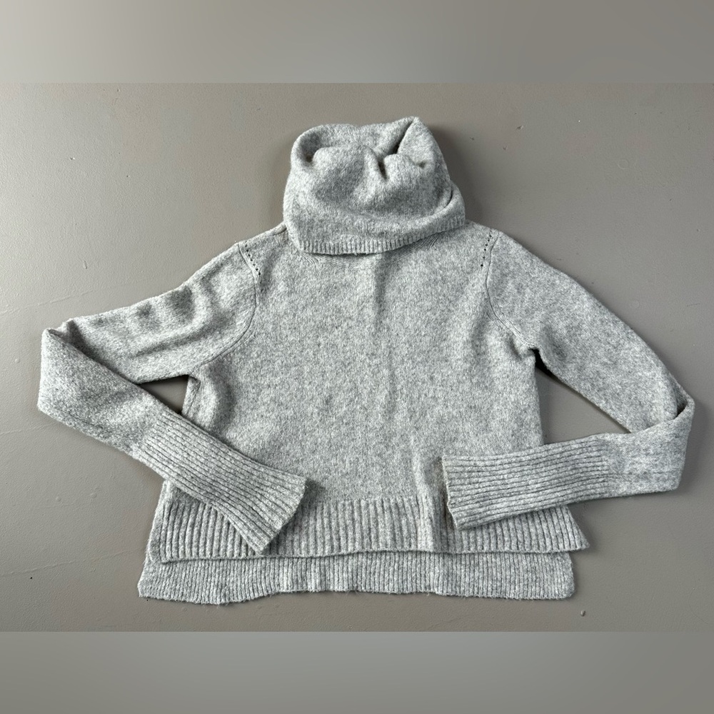 AllSaints Gray Wool Yak Blend Cropped Turtleneck Sweater Small Soft Knit - Picture 1 of 5